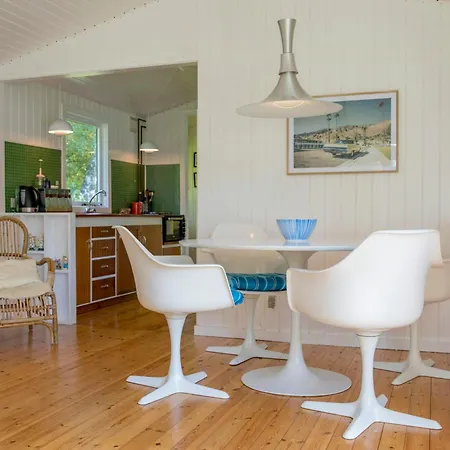 Retro House With An Incredible Atmosphere * Melby